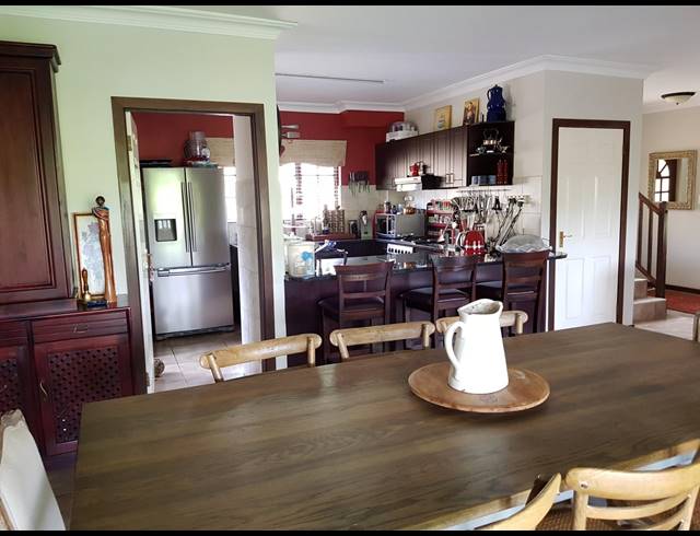 3 BEDROOM HOUSE RENTED IN CLIFTON HILL ESTATE